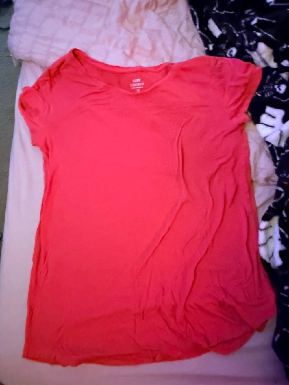 Luxe Luxueux Coral Pink Short Sleeve Casual Tee Shirt – Size Small